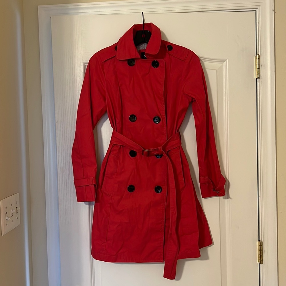 PInk 💗 trench coat 🧥